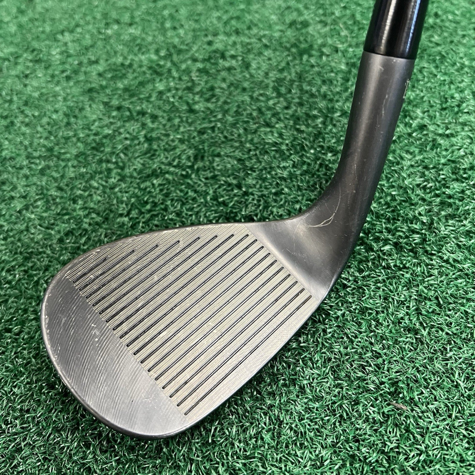 Cleveland RTX-3 V-MG 60° Lob  Wedge LW Wedge Flex Steel Shaft 35" Gunmetal