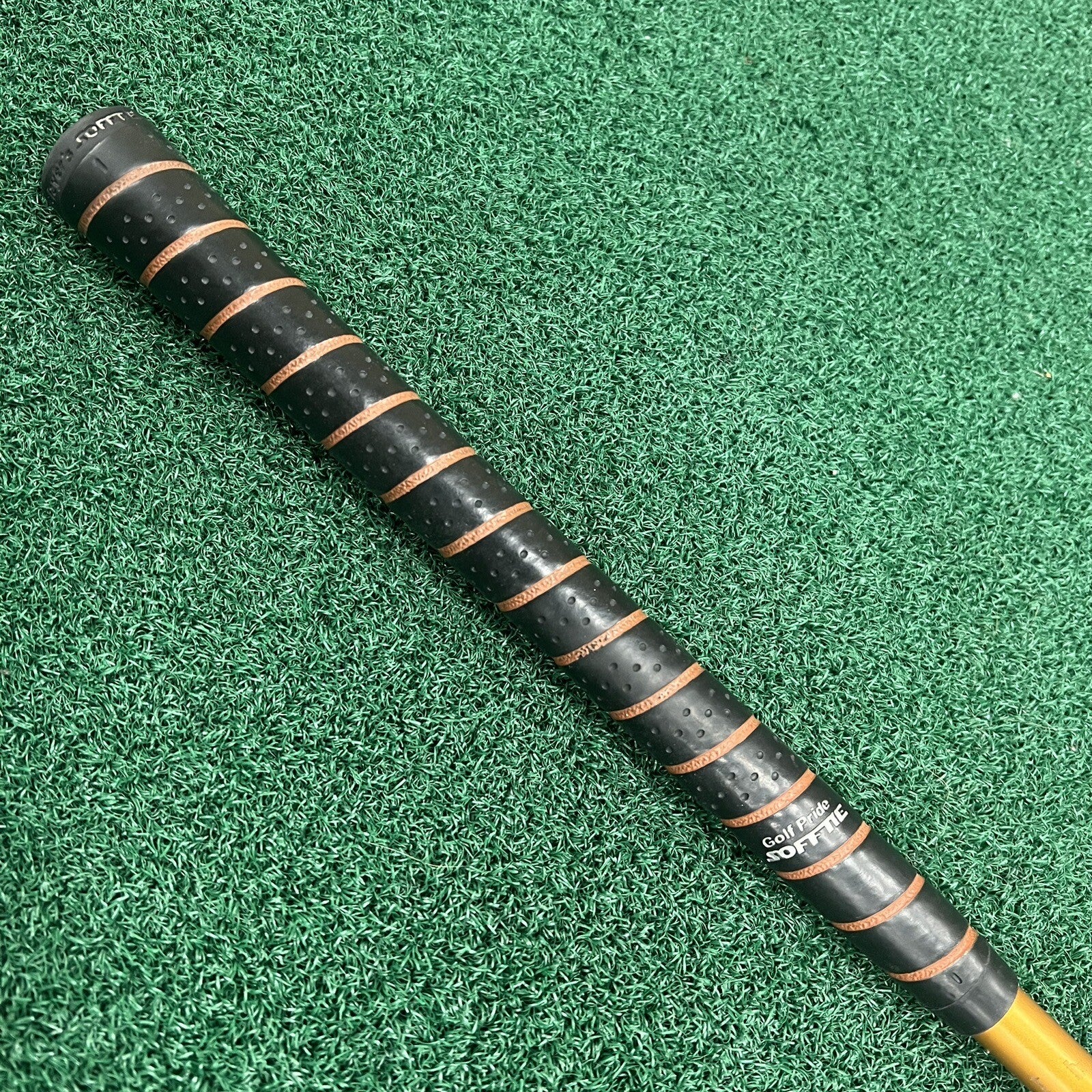 Cleveland Launcher 3 Wood 15° MRH 43.25 Regular Flex Graphite Shaft Clean!