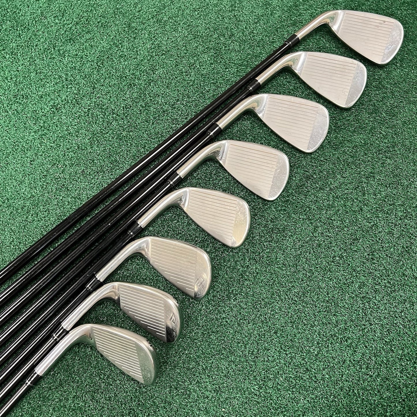 Wilson DynaPower Iron Set 5-PW+GW Iron Set Regular Flex Tensei Graphite Shafts