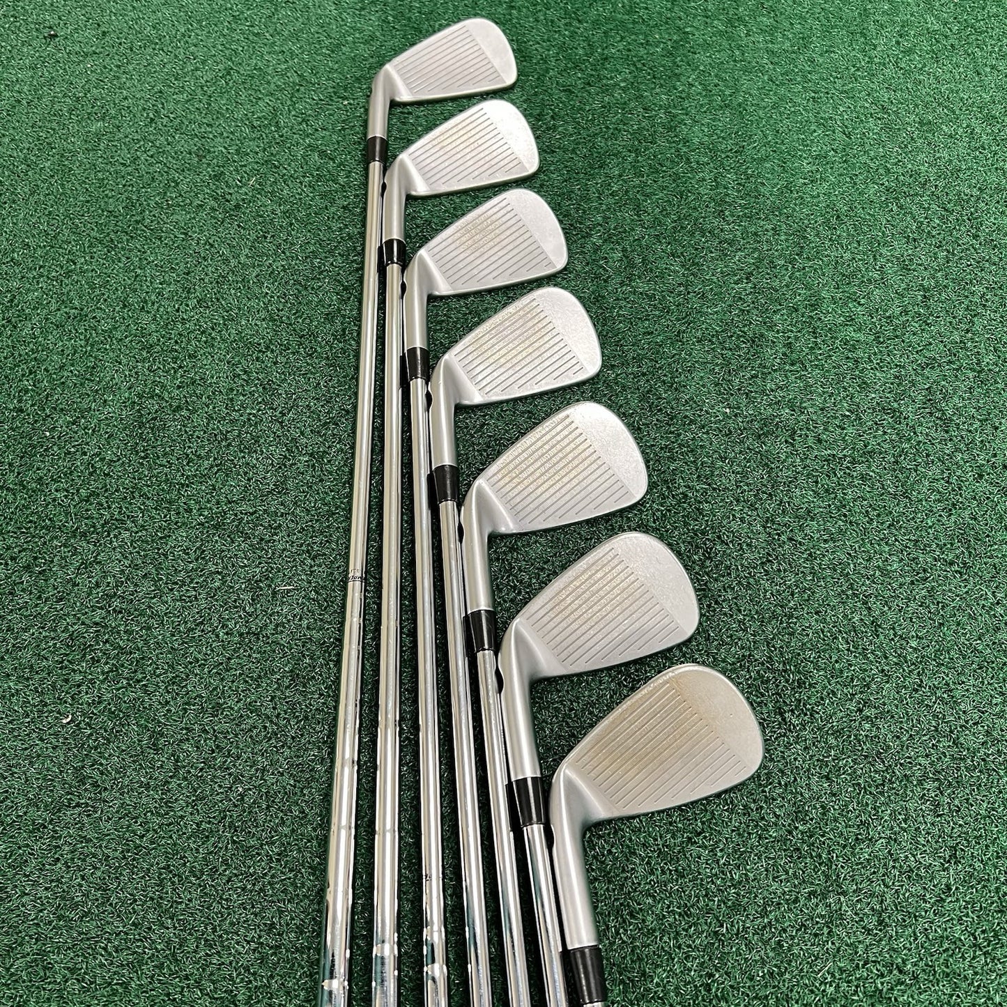PING iBlade Black Dot Iron Set 4-PW Men's Right Hand Regular Flex Steel Shafts