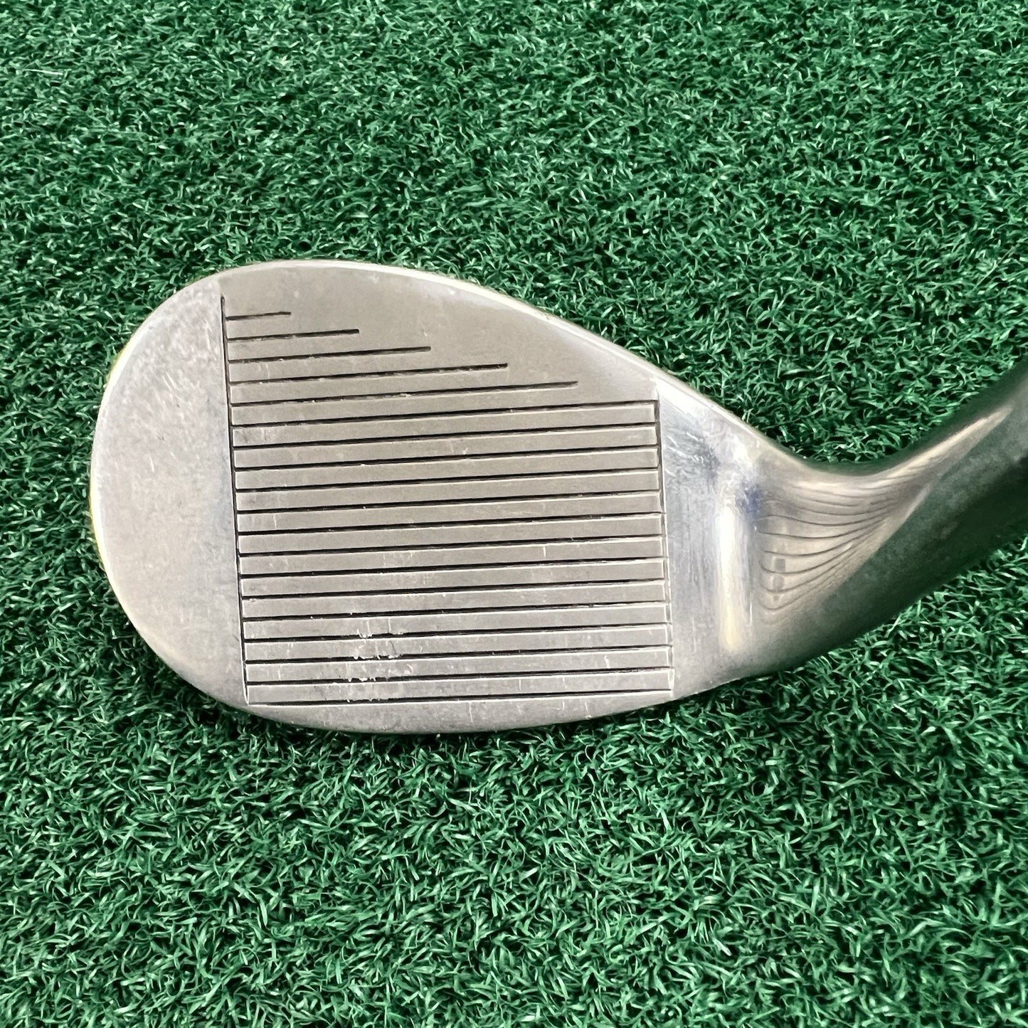 Vintage PGA S-20 Sand Iron Brown Steel Shaft Golf Pride Tour Wrap Grip Vintage