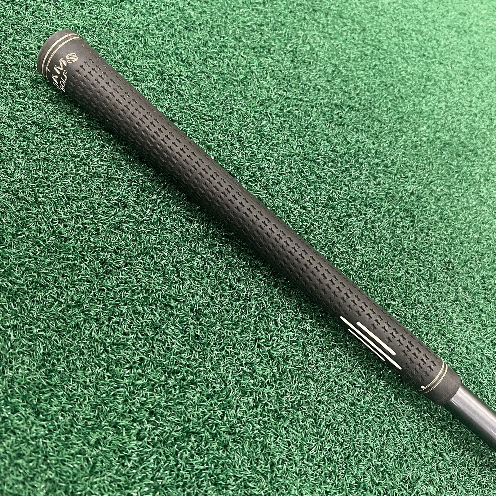 Adams Idea A12 OS Hybrid 8-Iron Hybrid Graphite Regular Graphite 37" Men's Right