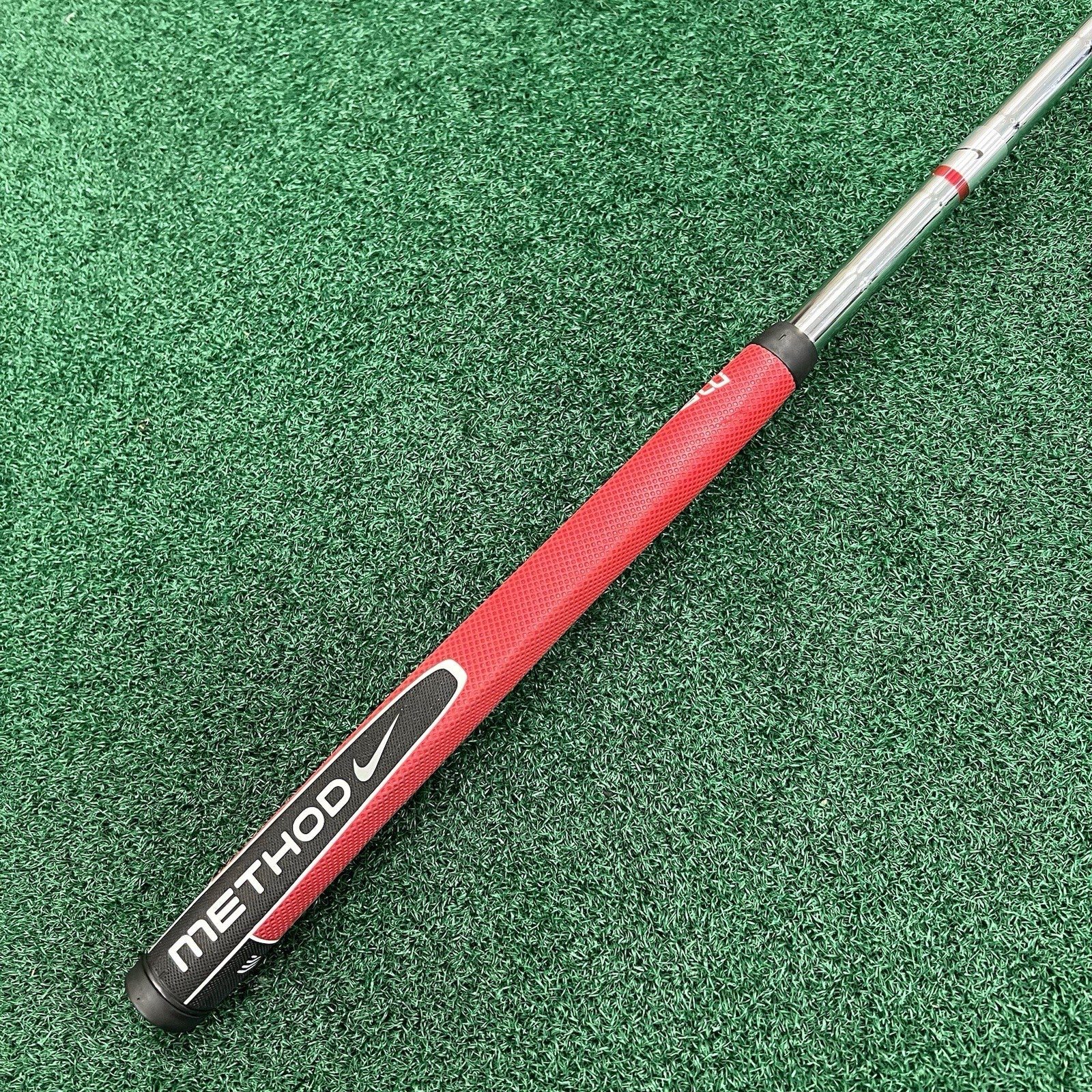 NIKE Method Core Drone 35.5" Mallet Putter Original Grip Men's Right Hand w/HC