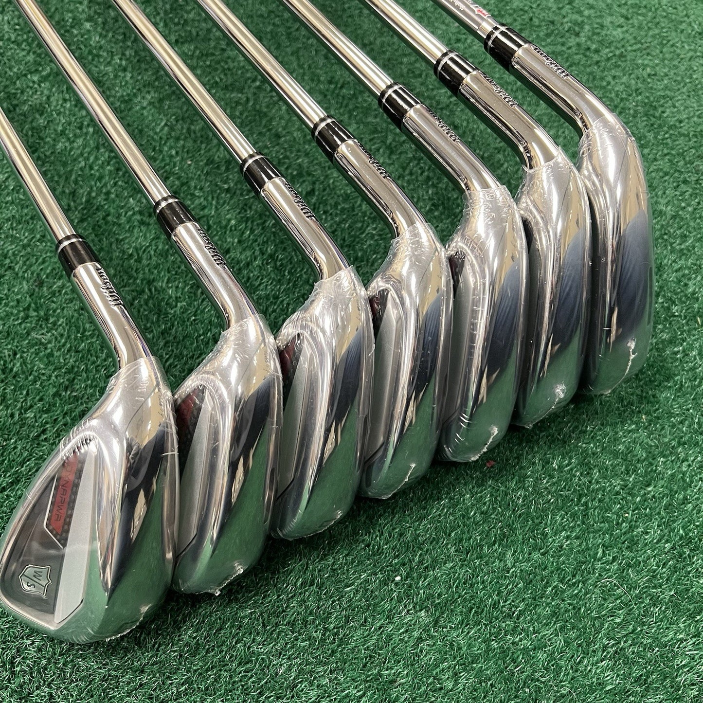 NEW Wilson Staff Dynapower Iron Set LEFT HAND 5-PW+GW KBS MAX Steel Regular Flex