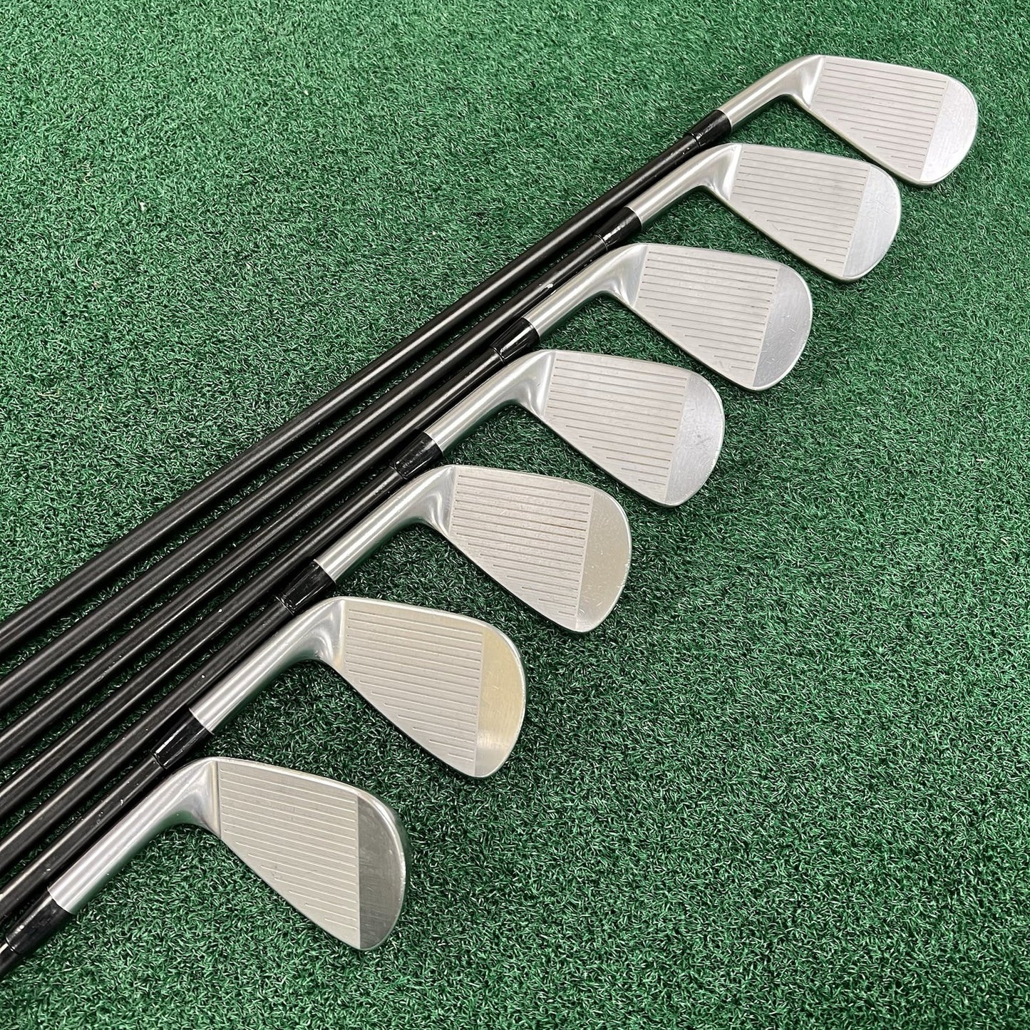 Srixon Z785 Iron Set 4-PW Men's Right Hand KBS Tour Stiff Flex Black Steel Shaft