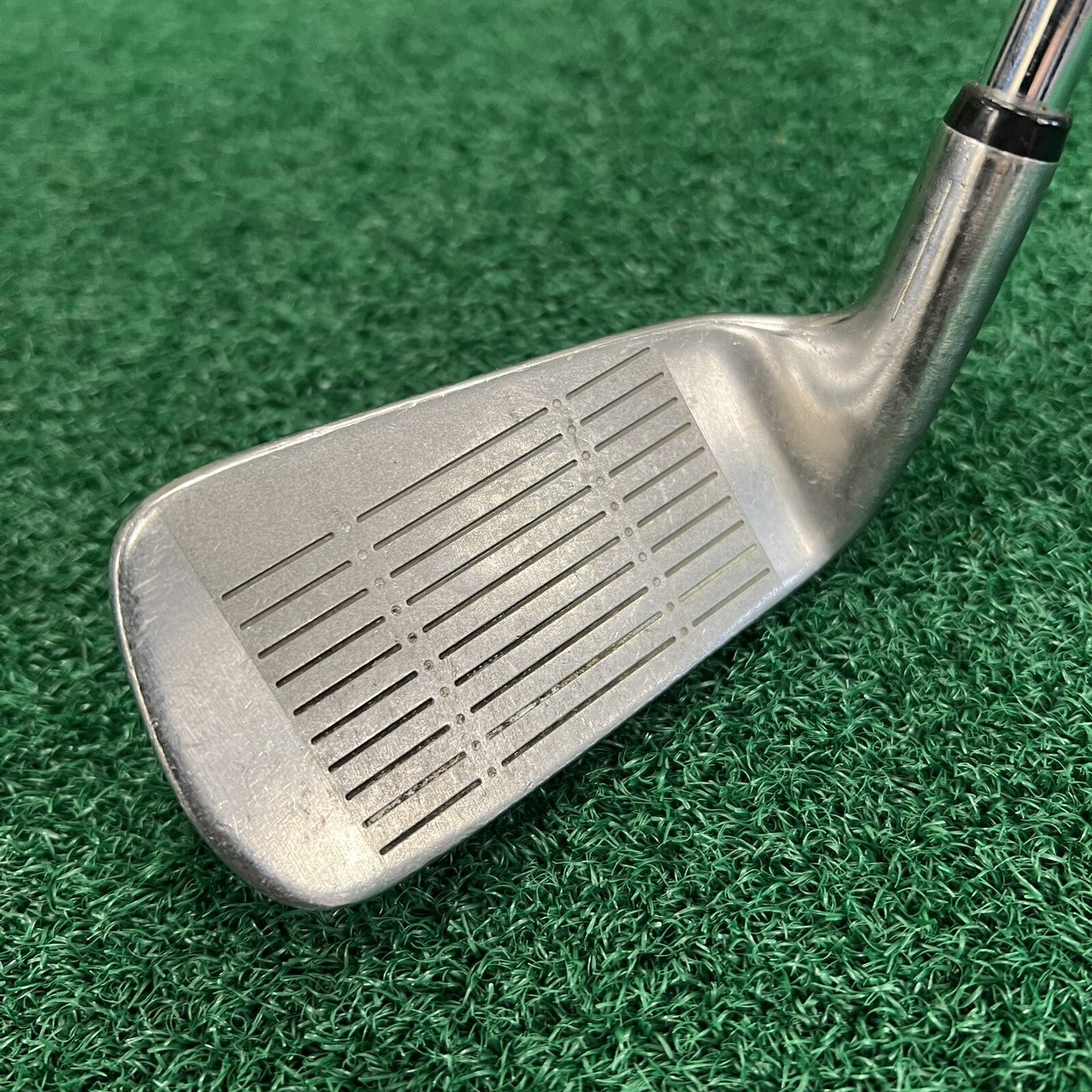 Square Strike 45° Chipper Wedge Golf Club Green Men's Right Hand Steel Shaft