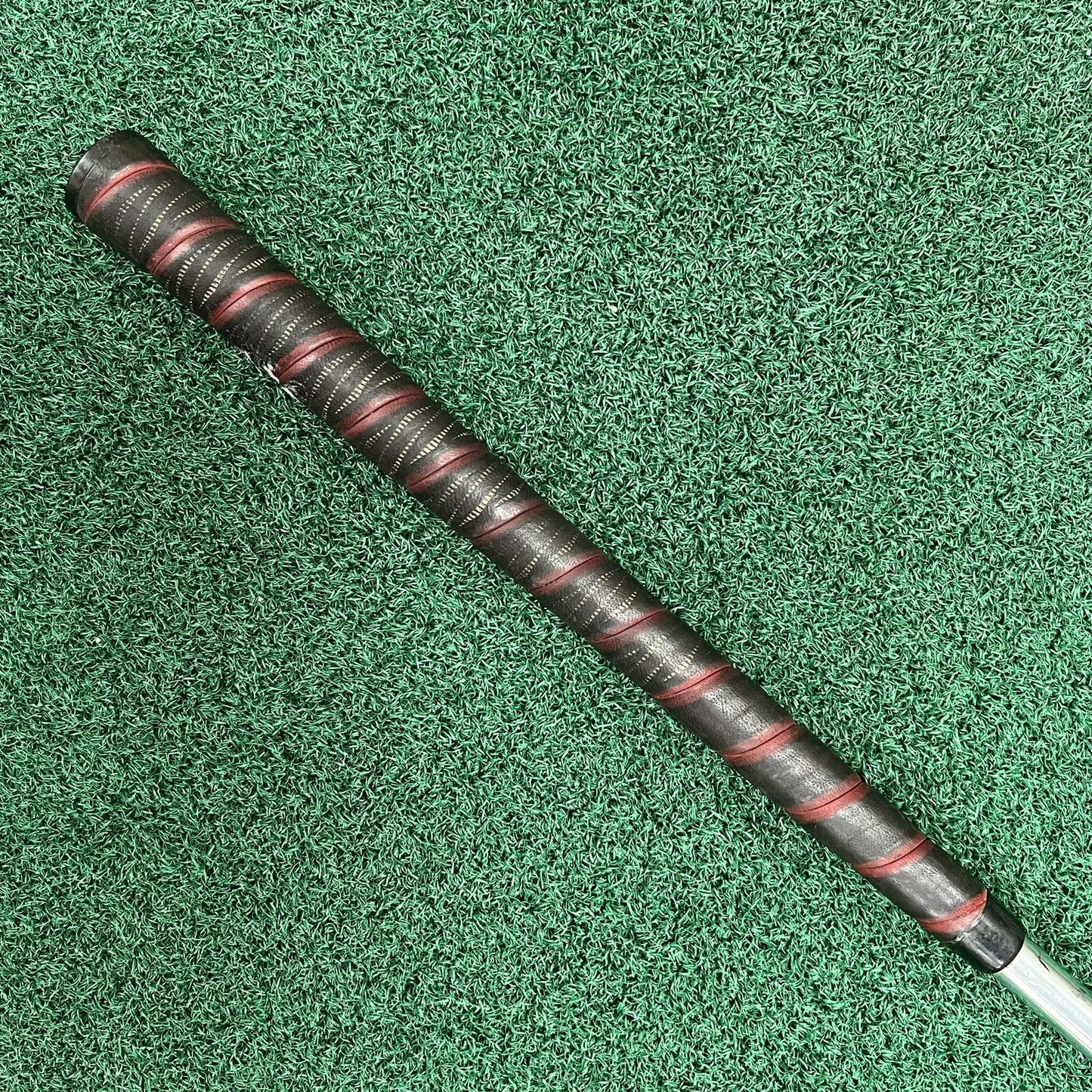 Wilson Dr. Cary Middlecoff Signature 2 Iron MRH Steel Shaft 39" Length