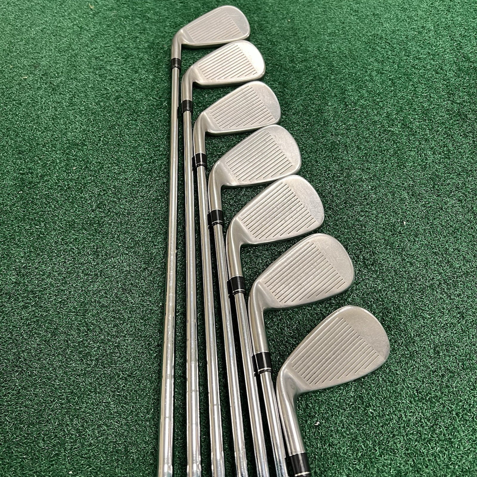 Taylormade M4 Iron Set 5-PW+AW Men's Right Hand Regular Flex KBS Steel Shafts