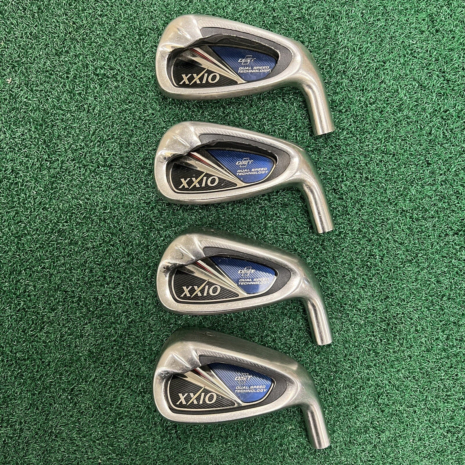 XXIO-8 DST Dual Speed Technology Iron Heads 6-7-8-9 Right Hand Stainless Steel