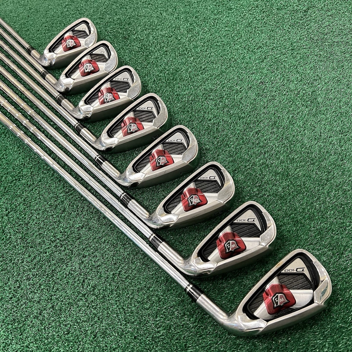 Wilson Staff D100 Iron Set 4-PW+GW Men's Right Hand Regular Flex Steel Shafts