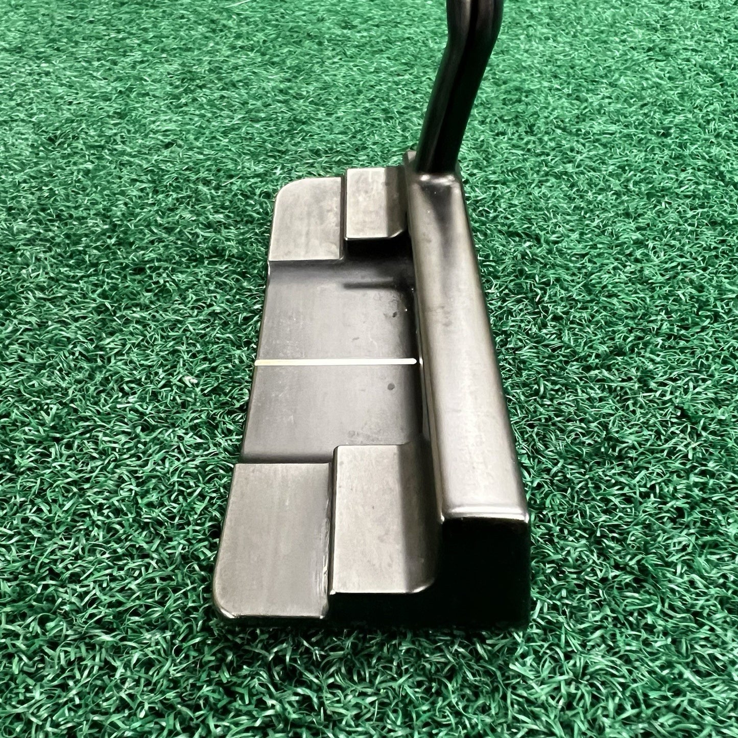 Mizuno M Craft IV Black Ion 34" Putter Men's Right Hand Steel Shaft w/HC CLEAN!