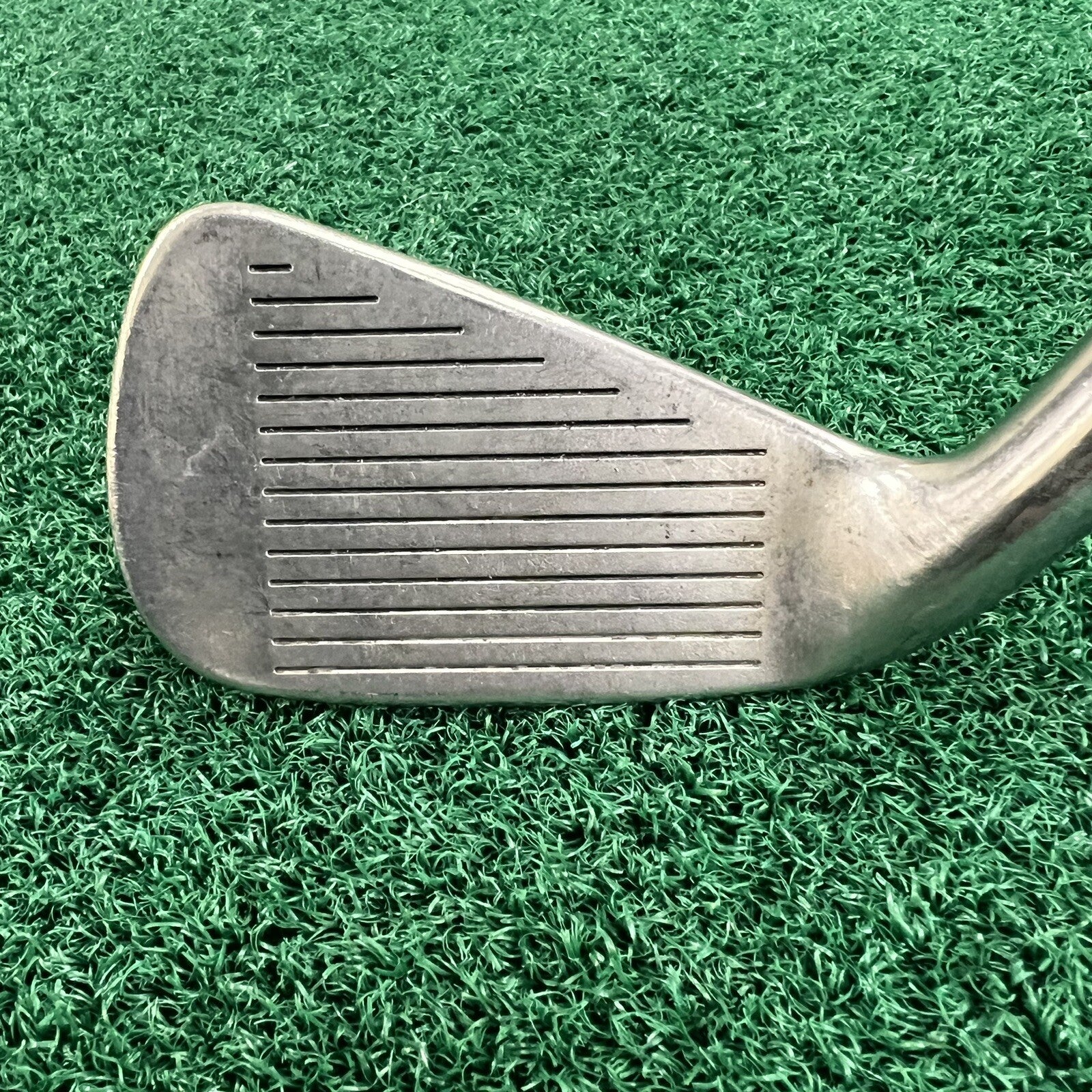 Titleist DCI 981 3 Iron Men's Right Hand Regular Flex Steel Shaft MRH 39.5"