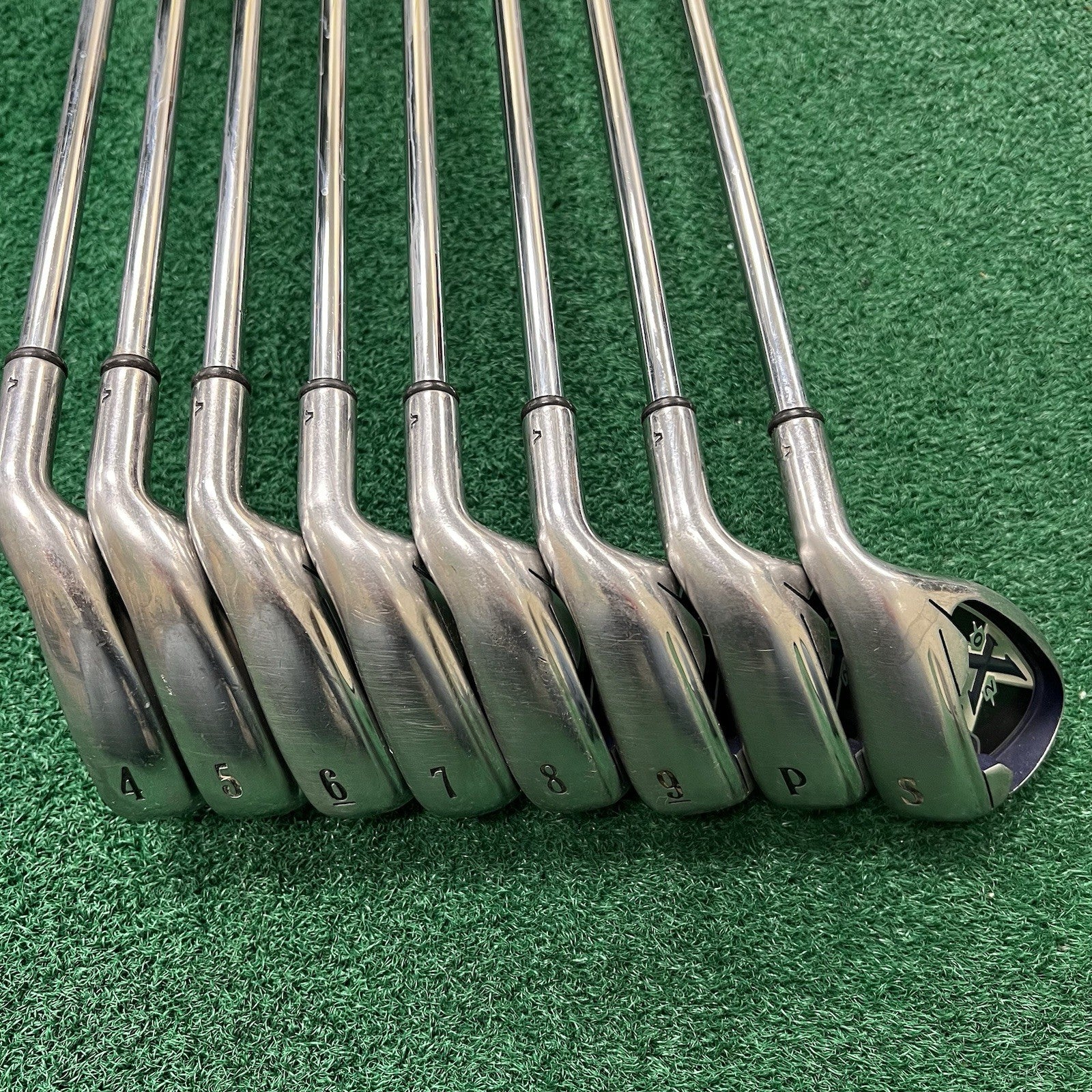 Callaway X-20 Iron Set 4-PW+SW Right Hand Uniflex Steel Shafts WINN MID Grips