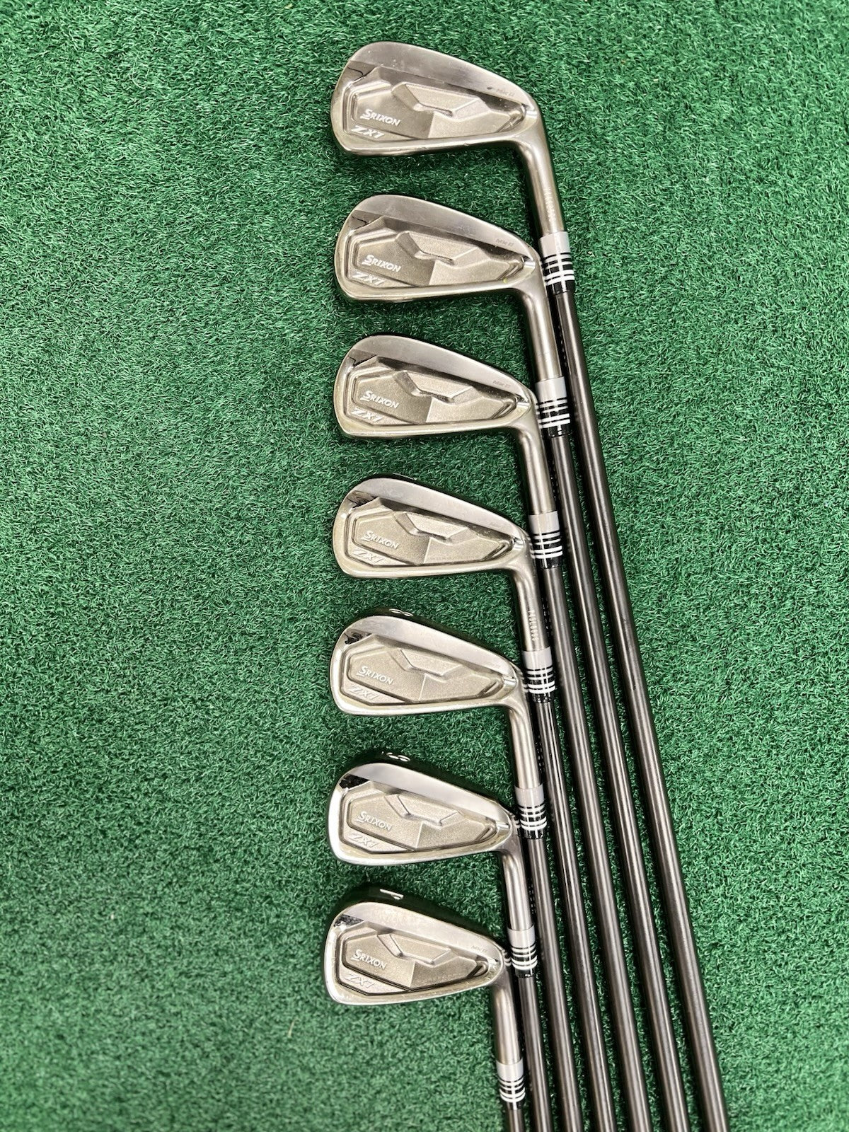 Srixon ZX7 MKII Gunmetal Black Iron Set 4-PW MRH Stiff Flex KBS Tour Black Steel