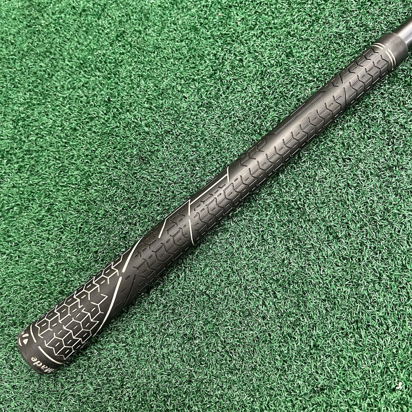 TaylorMade R7 CGB Max 3 Hybrid 19° Men's Right Hand Stiff Flex Graphite Shaft