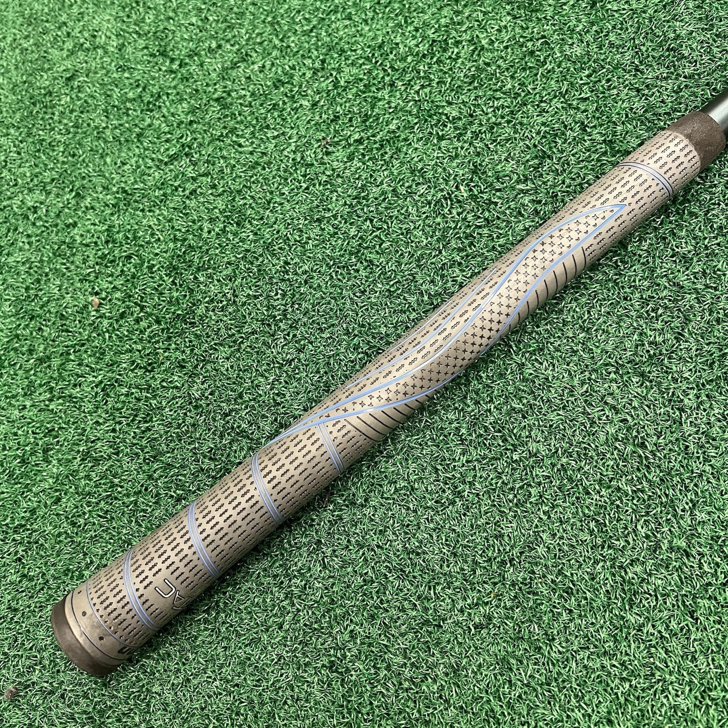 XXIO 12 X Single 7 Iron Right Handed Stiff Flex Graphite Shaft (Code 4334) Japan